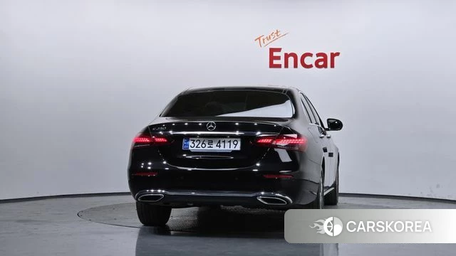 Mercedes-Benz E-Class W213 id 4360541 из Кореи 26