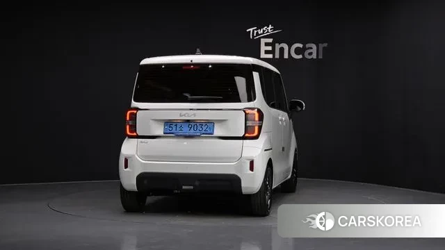 Kia The New Kia Ray EV id 3272617 из Кореи 14