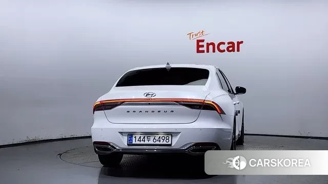 Hyundai The New Grandeur IG id 3012927 из Кореи 14