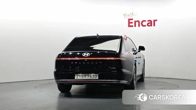 Hyundai Grandeur (GN7) id 4292675 из Кореи 27