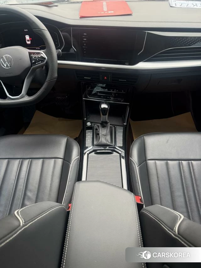 Volkswagen Passat 2023 Черный из Китая, фото 4