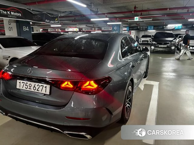 Mercedes-Benz E-Class W214 id 4607469 из Кореи 8