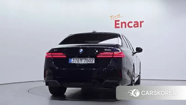 BMW 5 Series (G60) id 3477244 из Кореи 14