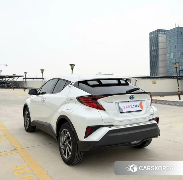 Toyota C-HR 2021 Белый из Китая, фото 4