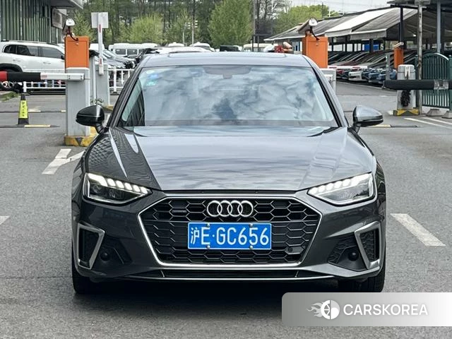 Audi A4L id 4240374 из Китая 9