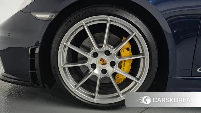 Porsche 718 Boxster id 4614475 из Кореи 32