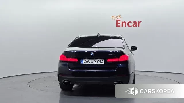 BMW 5 Series (G30) id 2974739 из Кореи 14