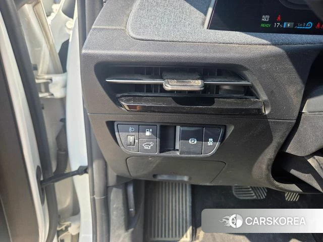 Kia EV6 2022 Белый из Кореи, фото 4