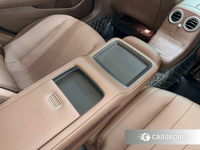 Mercedes-Benz E-class id 4291215 из Китая 13