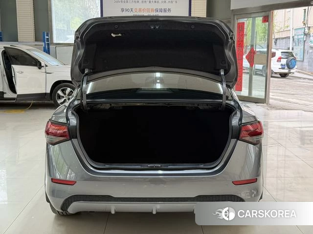 Nissan Xuan Yi id 4353557 из Китая 17