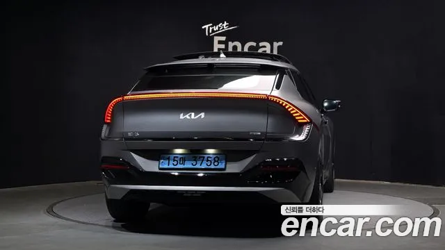 Kia EV6 id 2719045 из Кореи 14