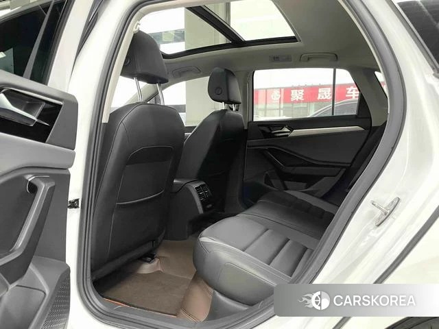 Volkswagen Sagitar id 4236364 из Китая 12