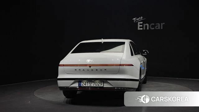 Hyundai Grandeur (GN7) id 4432681 из Кореи 24
