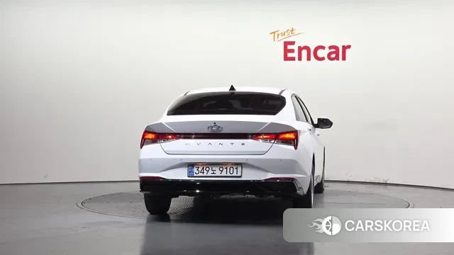 Hyundai Avante (CN7) id 3335584 из Кореи 14