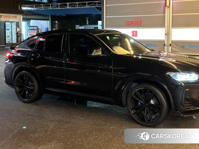 BMW X4 (G02) 2024 Черный из Кореи, фото 4
