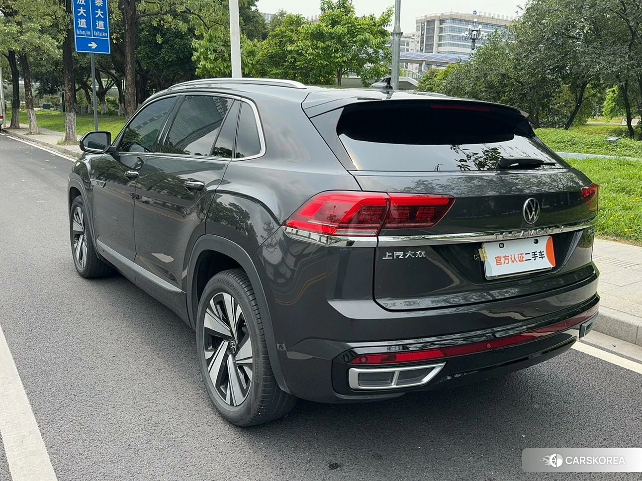 Volkswagen Tourang id 4512796 из Китая 7