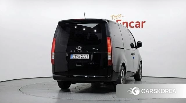Hyundai Staria id 4389401 из Кореи 14
