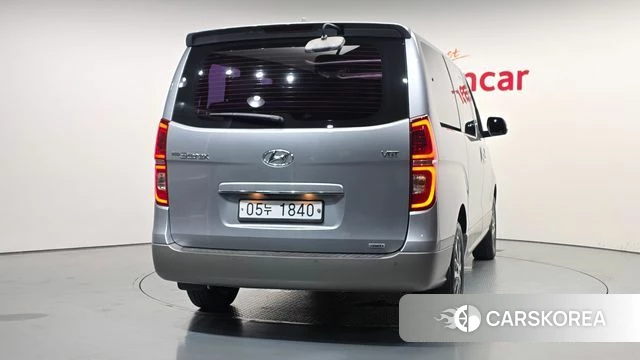 Hyundai The New Grand Starex id 4520601 из Кореи 14