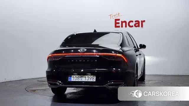 Hyundai The New Grandeur IG id 2931084 из Кореи 14