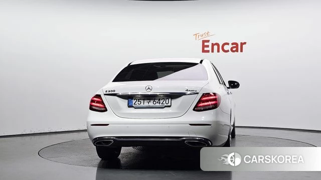 Mercedes-Benz E-Class W213 id 4596394 из Кореи 25