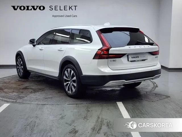 Volvo V90 Cross-Country id 3021652 из Кореи 14
