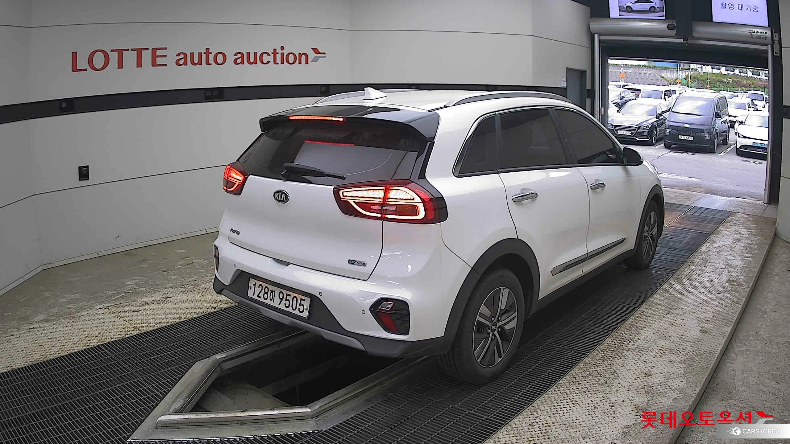 Kia Niro Hybrid id 4289581 из Кореи 31