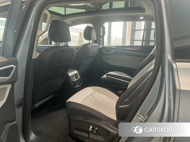 Volkswagen Lanjing 2025 Синий из Китая, фото 5