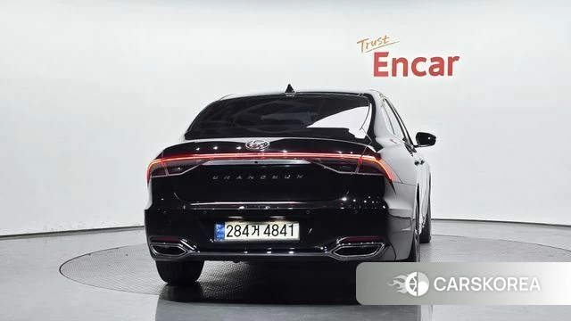 Hyundai The New Grandeur IG id 3860642 из Кореи 14
