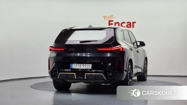 BMW XM (G09) id 2883939 из Кореи 14