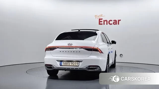 Hyundai The New Grandeur IG id 3032648 из Кореи 14