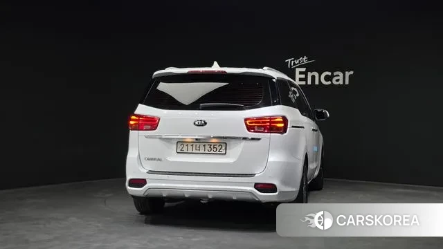 Kia The New Carnival id 3292258 из Кореи 14