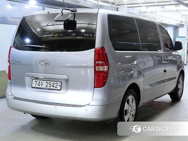 Hyundai The New Grand Starex id 4232364 из Кореи 13