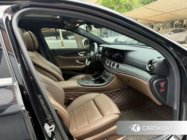 Mercedes-Benz E-class id 4393967 из Китая 13
