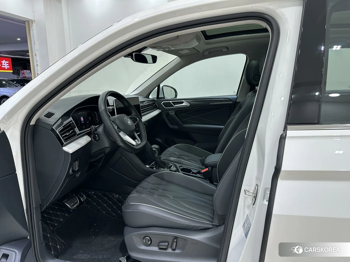 Volkswagen Tiguan L id 4440882 из Китая 9