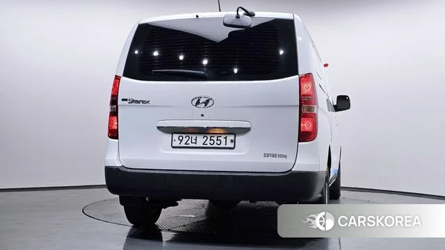 Hyundai The New Grand Starex id 4543727 из Кореи 14