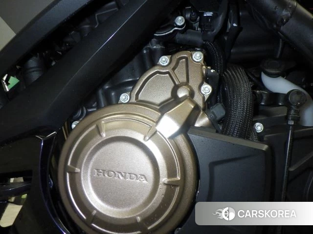 Engine photo