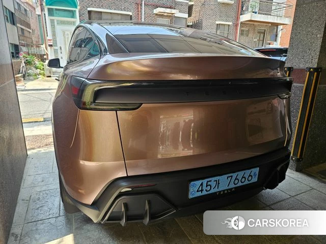 Tesla Model Y 2025 Белый из Кореи, фото 6