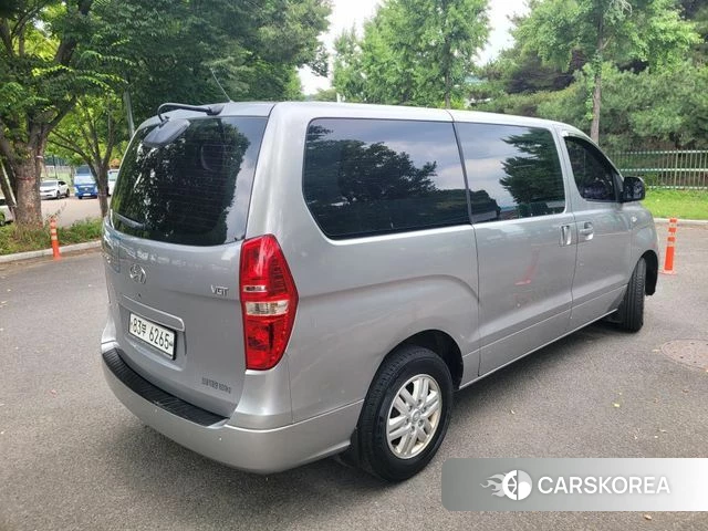 Hyundai The New Grand Starex id 4563036 из Кореи 14