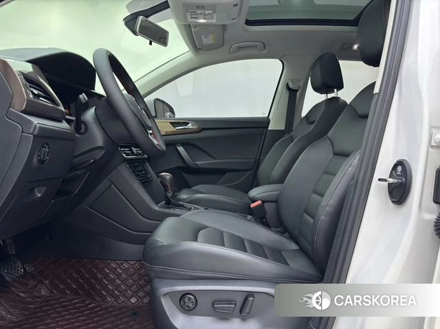 Volkswagen Tuyue 2022 Белый из Китая, фото 5