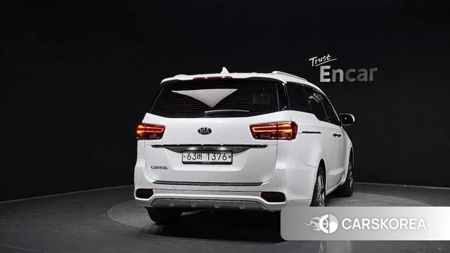 Kia The New Carnival id 3578502 из Кореи 14