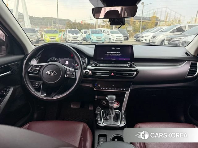 Kia Seltos 2019 Белый из Кореи, фото 6