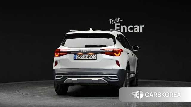 Kia Seltos id 4736124 из Кореи 29