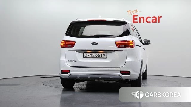 Kia The New Carnival id 4325383 из Кореи 14