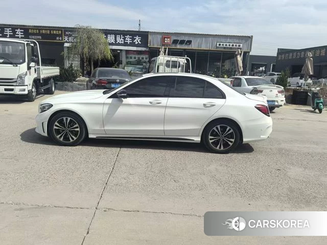 Mercedes-Benz Class C 2019 Белый из Китая, фото 4