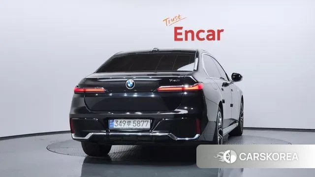 BMW 7 Series (G70) id 3405687 из Кореи 14