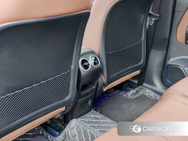 Mercedes-Benz GLB 2023 Черный из Китая, фото 4