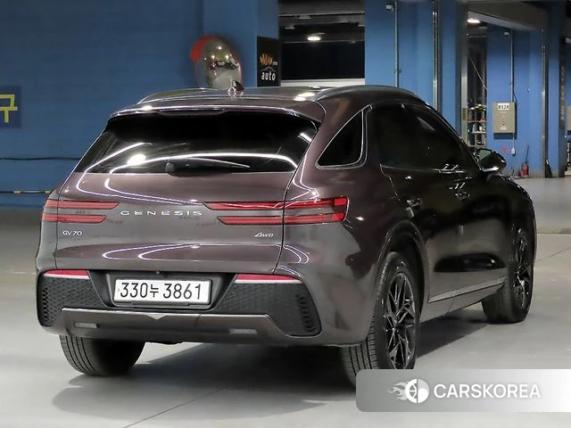 Genesis GV70 id 3935912 из Кореи 14