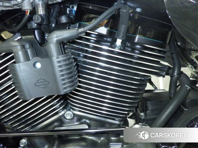 Engine photo