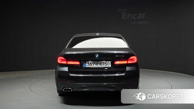 BMW 5 Series (G30) id 4323082 из Кореи 27