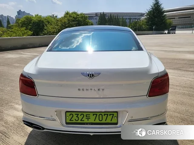 Bentley Flying Spur 3rd Generation id 3068132 из Кореи 14